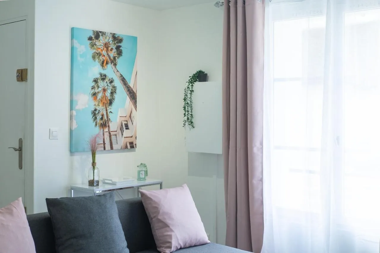 Appartement Le Florida Proche Aeroport Cdg I Paris I Asterix à Moussy-le-Neuf France